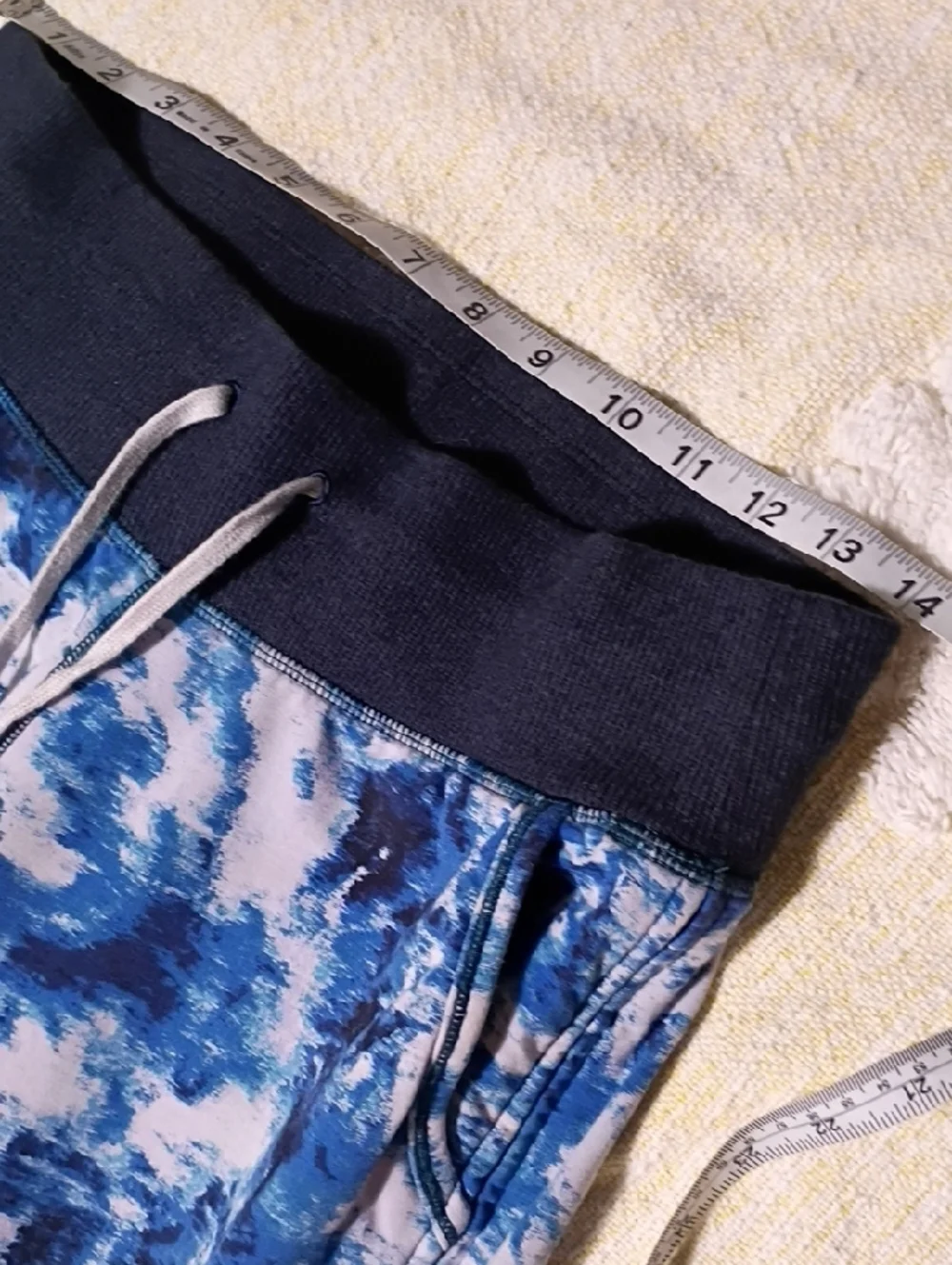 lululemon athletica‎ Blue Marble Print Joggers Closure on Both Legs